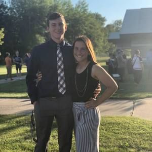 Meet your Posher, Claudia